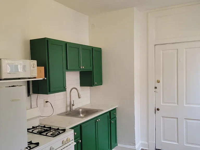 3467 Brookline Ave #1B — Photo 11