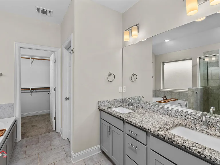 608 Labarre Ln — Photo 12