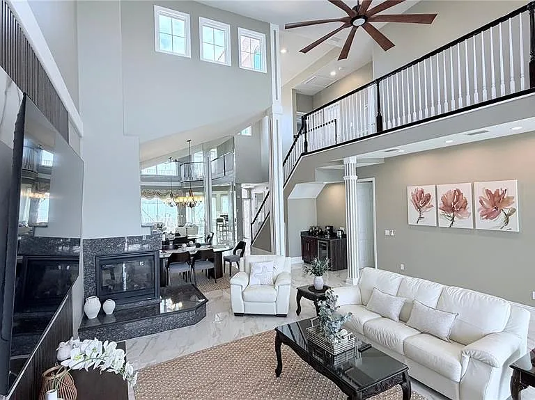 218 Sand Key Estates Dr — Photo 16