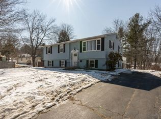 13 David St, Lisbon, ME 04252