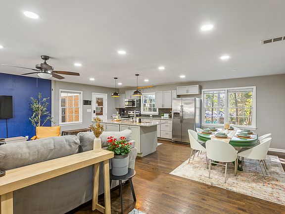 4th image of 3987 Allenwood Way
