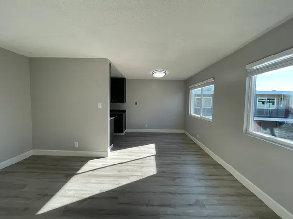 27340 Tyrrell Ave APT 8, Hayward, CA 94544