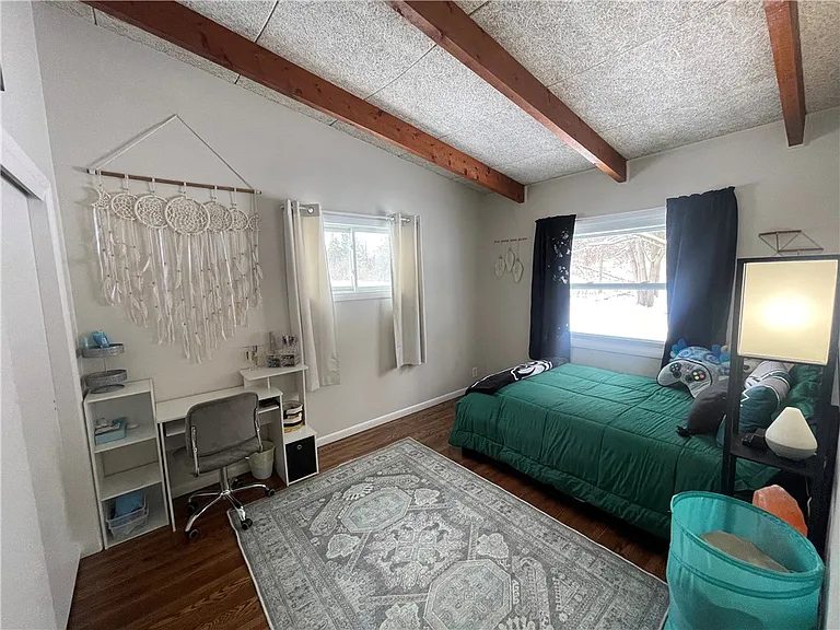 4292 Clover St — Photo 15