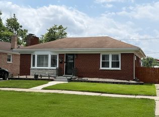 6507 W 41st St, Berwyn, IL 60402