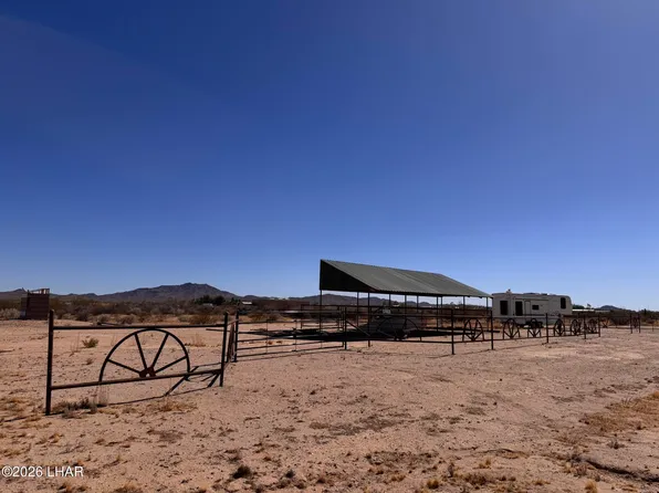 67992 65 1/2 St, Salome, AZ 85348