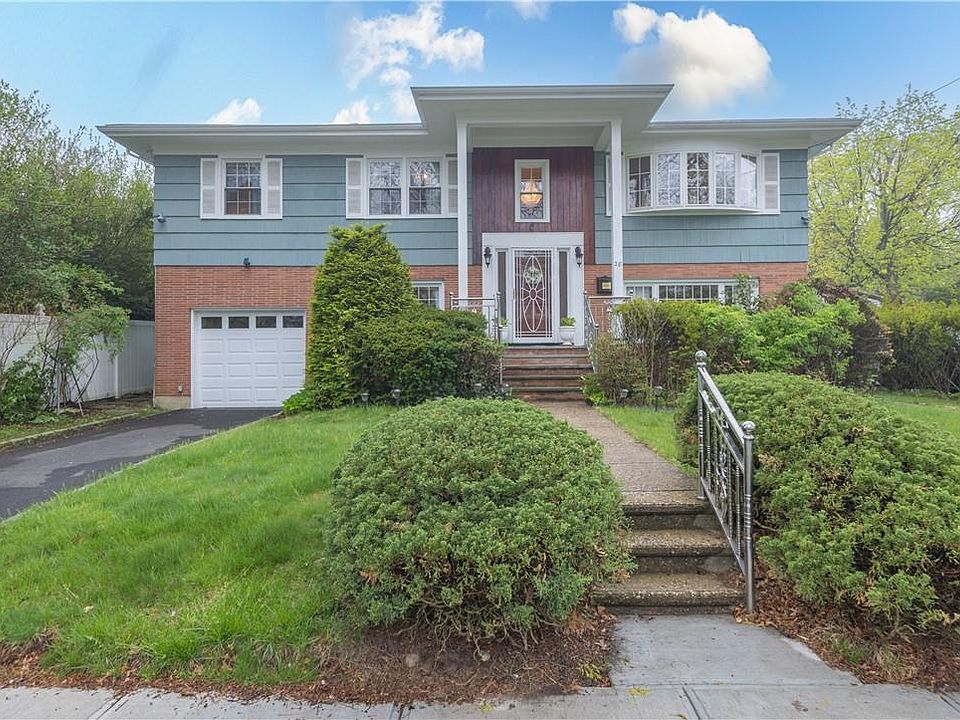 1st image of 28 Winfield Avenue