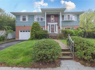 28 Winfield Ave, Mount Vernon, NY 10552