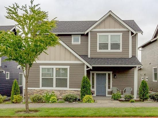 LOVELY HOME IN GREAT NEIGHBORHOOD