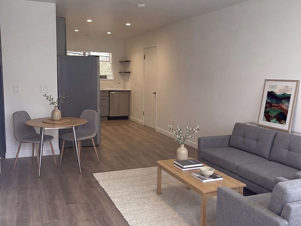 Living room looking into kitchen.