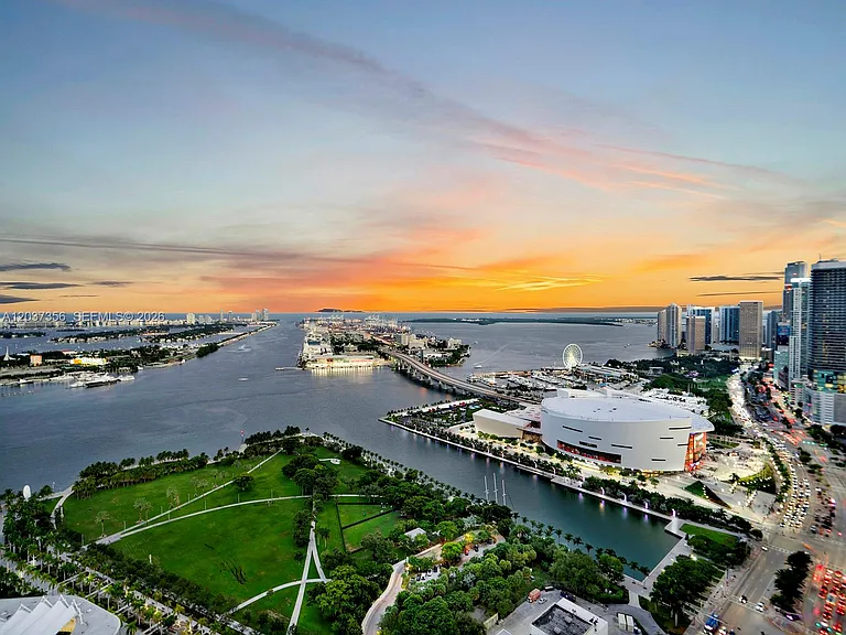 1100 Biscayne Blvd #4001 — Photo 5