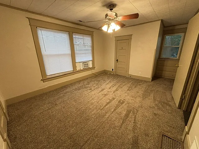 1 bed, 800 sqft, $1,025 — Photo 3
