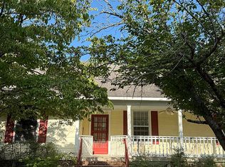 11 Young St, Jackson, TN 38301