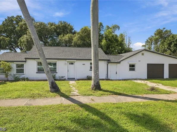 380 New York Dr, Fort Myers, FL 33905