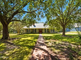 804 Yvette Marie Dr, Lafayette, LA 70508