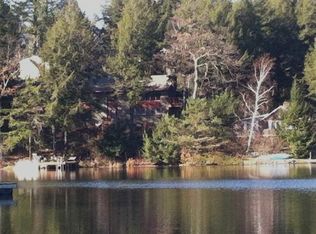 28 N Shore Rd, Petersburgh, NY 12138