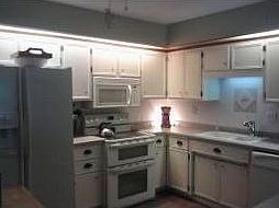 Kitchen
						:
						all appliances included