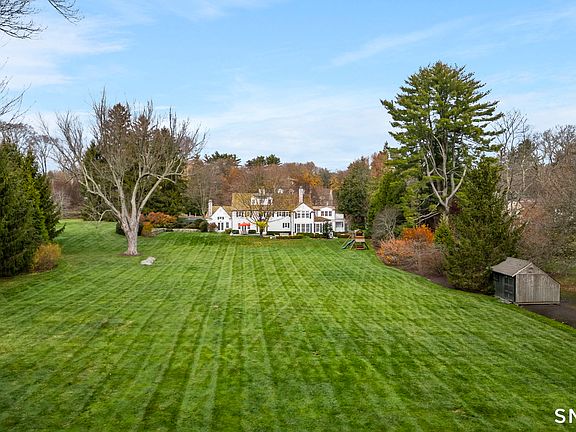 3rd image of 32 West Road