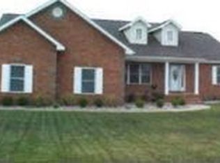 15 Quail Dr, Herrin, IL 62948
