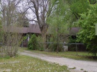 322 Oak Dr, Meriden, KS 66512