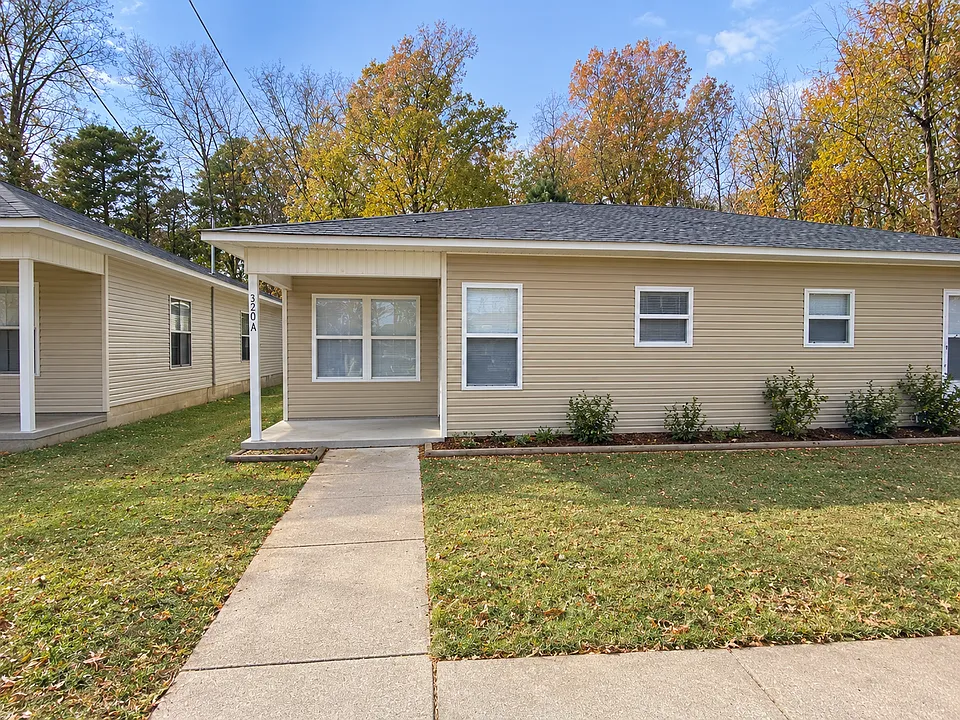320 Bellewood Ln #A