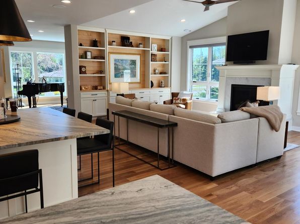 Xx Iris St, Saint Paul, MN 55115