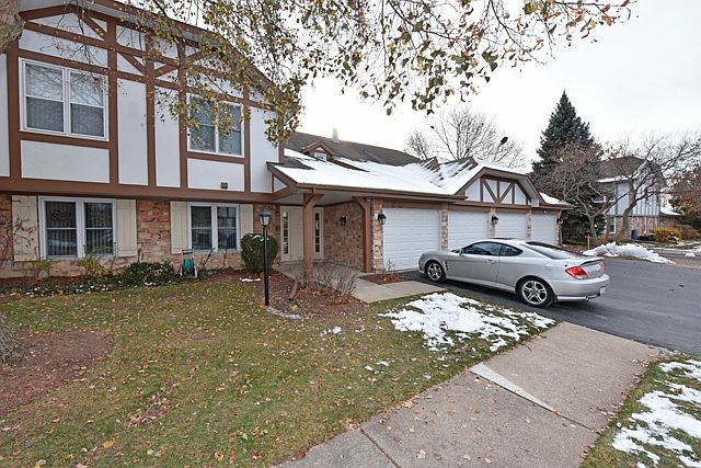 1st image of 233 Coventry Cir #233