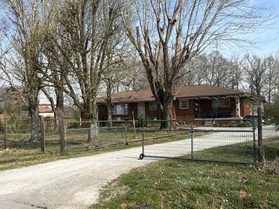 2nd image of 13 Minnie Brown Rd