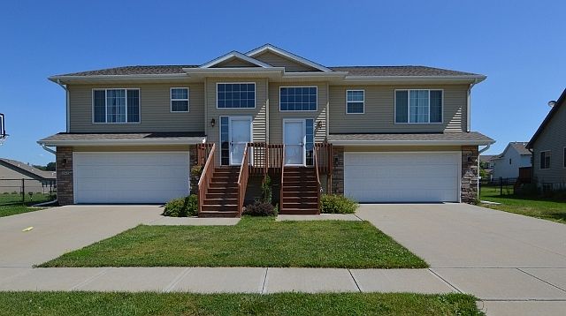 1st image of 1540 Red Oak Dr