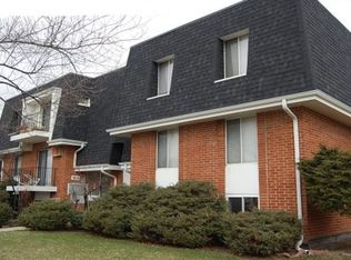 5810 Saint Charles Rd APT 2B, Berkeley, IL 60163