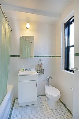 Sold by Citi Habitats | media 3