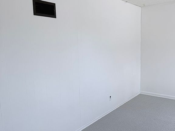 5th image of 1828 Fremont Ave #2