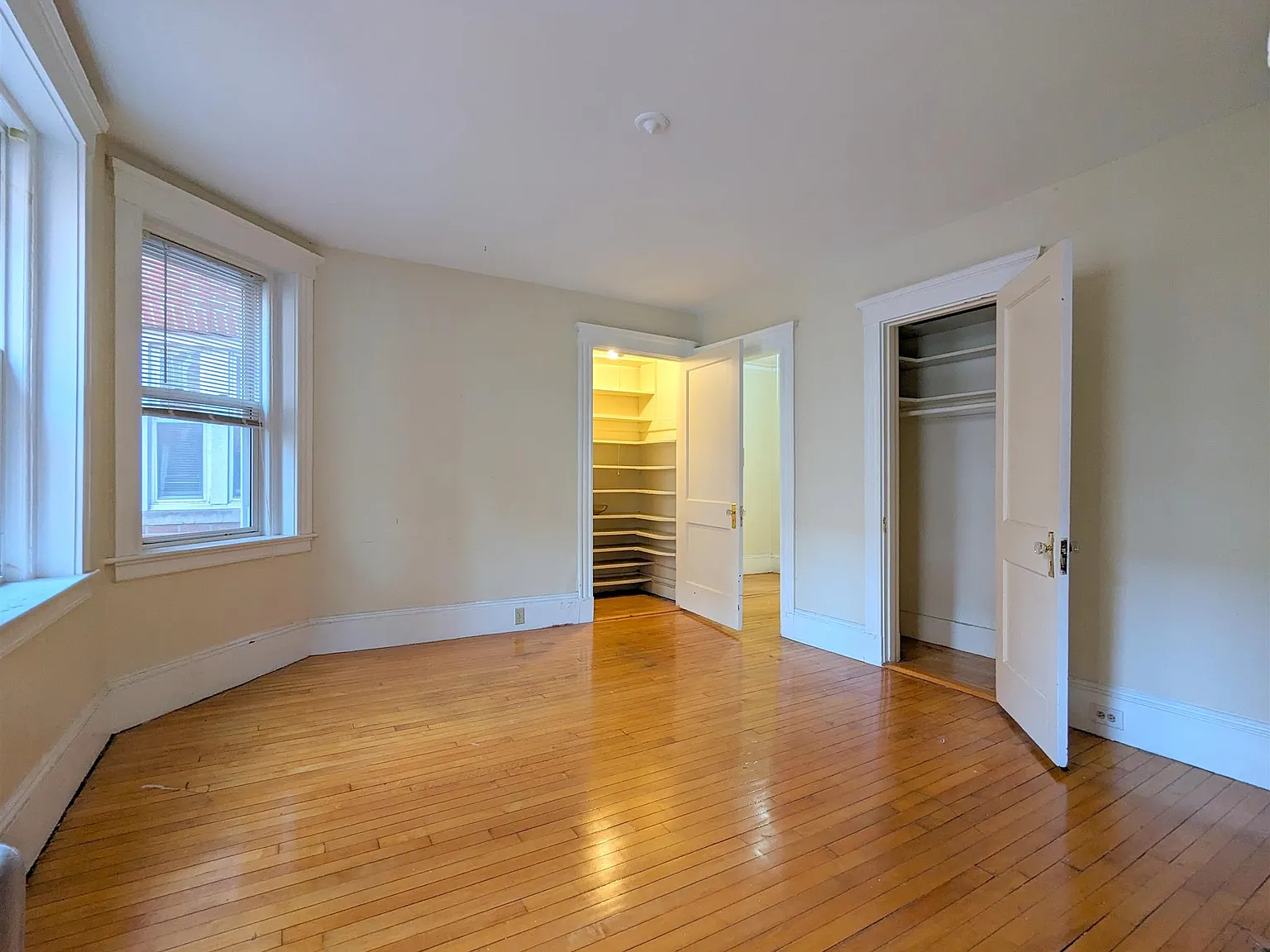 1 bed, 680 sqft, $2,850 — Photo 3