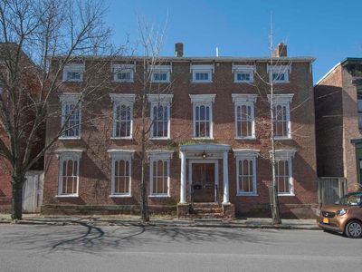 211 Allen St, Hudson, NY, 12534