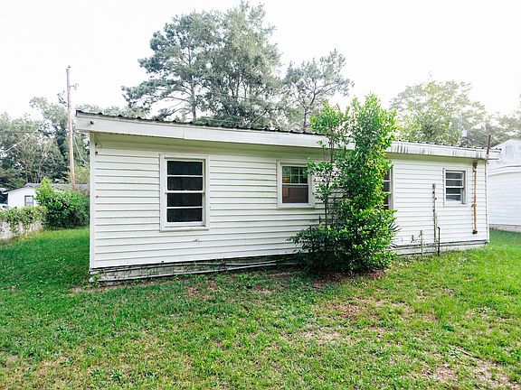 5th image of 4170 Palace Ave