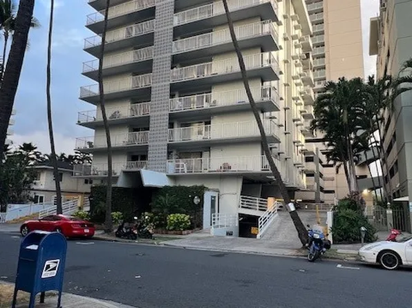 2222 Aloha Dr APT 602, Honolulu, HI 96815