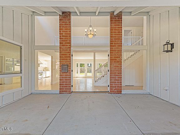 2nd image of 31914 Watergate Ct
