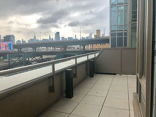 Rented by Stonehenge NYC LLC | media 5