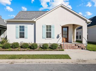 119 Harvey Cay Ln, Youngsville, LA 70592