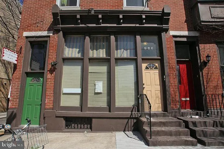443 Fairmount Ave #A — Photo 1
