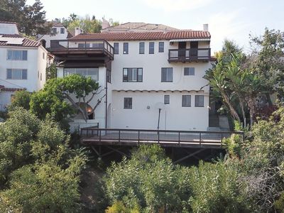 3908 Carnavon Way, Los Angeles, CA, 90027