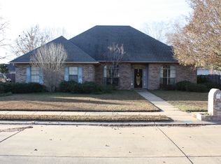 6218 W Taylor St, Alexandria, LA 71303