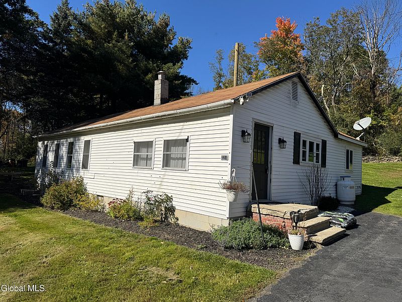 4th image of 2210 County Route 26
