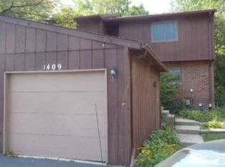 1409 Midland Ct, Joliet, IL 60436