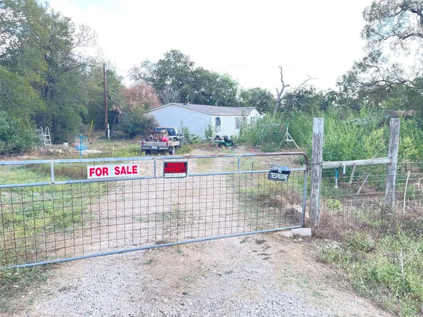 21906 Silvia Dr, Elgin, TX 78621