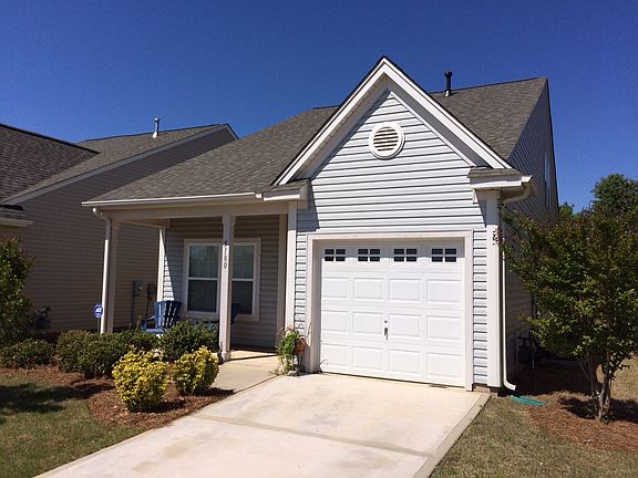 3rd image of 5180 Crystal Lakes Dr