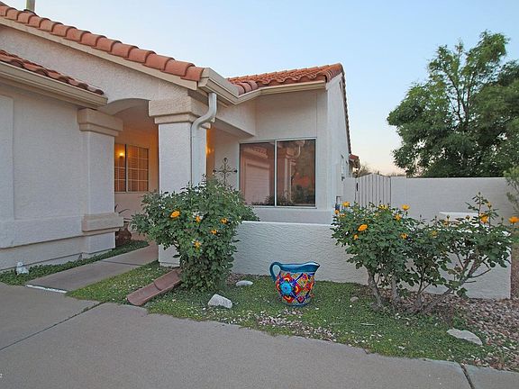 3rd image of 8118 E Prickly Poppy Dr