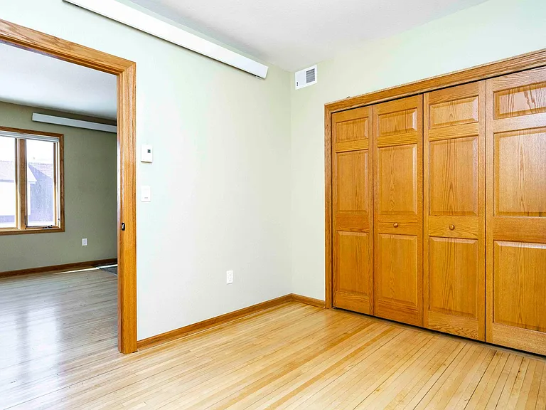 15 E 7th St #3 — Photo 21