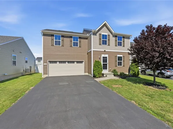 60 Allie Ln, Hamburg, NY 14075