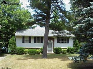 6491 Lake Rd W, Madison, OH 44057