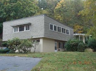 220 Fern Hill Rd, Bristol, CT 06010